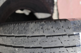 Continental conti van contact 215/75/R16 Лето Пара