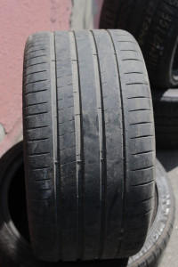 Michelin Pilot SuperSport 295/35/R20 Лето Пара